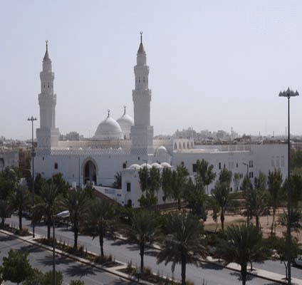 القبلتين مسجد أين يقع